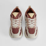 Zapatilla deportiva beige y rojo NYC