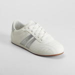 Sneaker blanca con detalles grises NYC