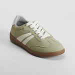 Sneaker verde suela caramelo NYC