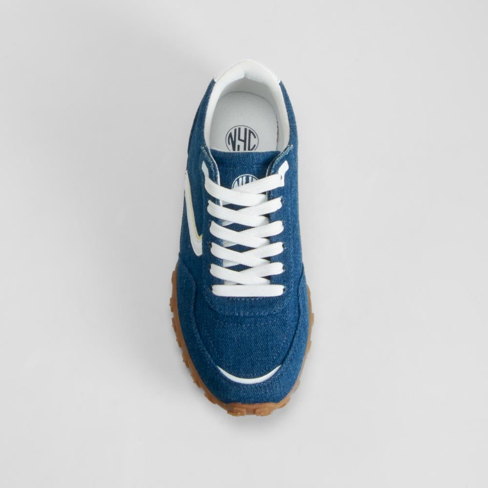 Sneaker azul y blanca NYC