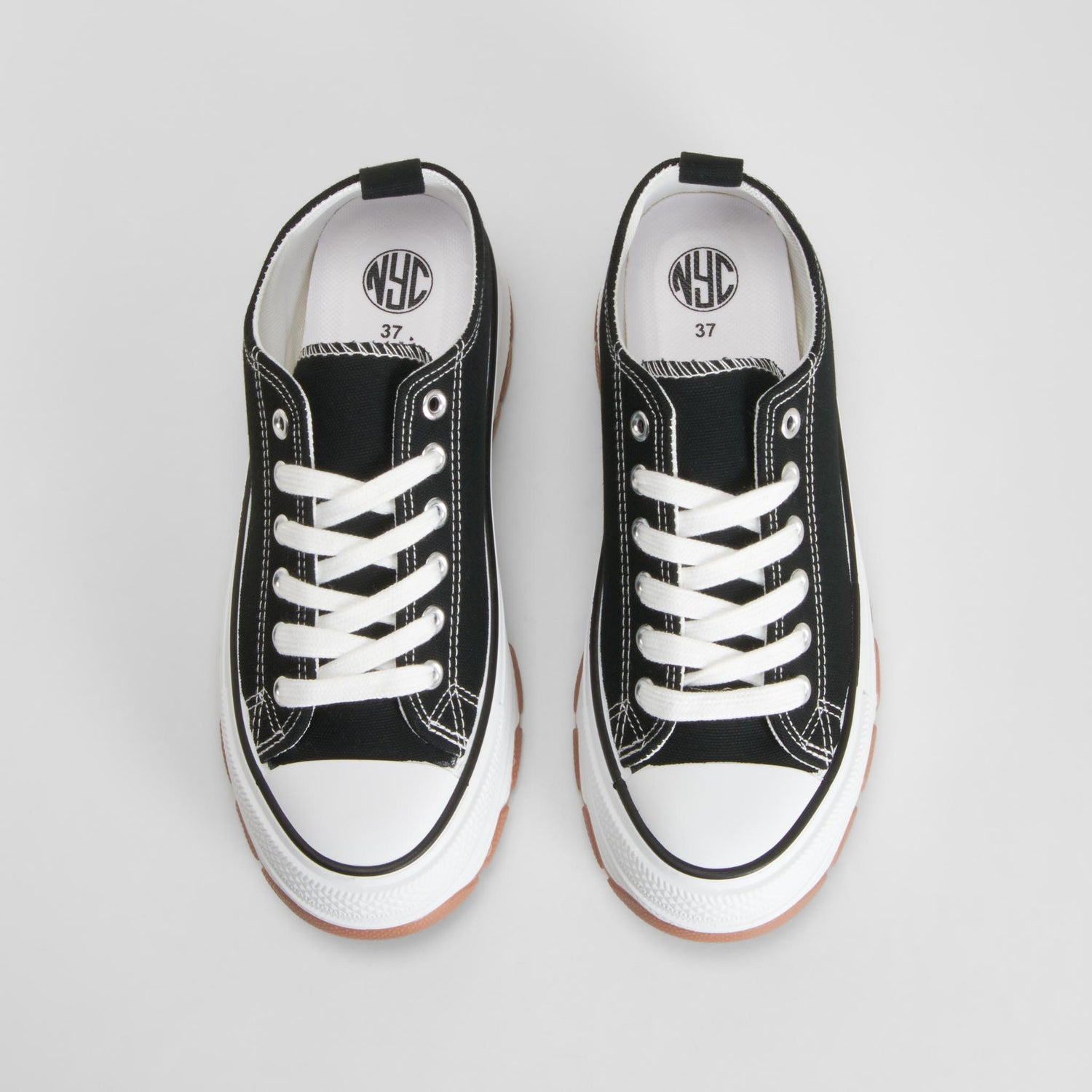 Zapatilla lona baja chunky negra NYC