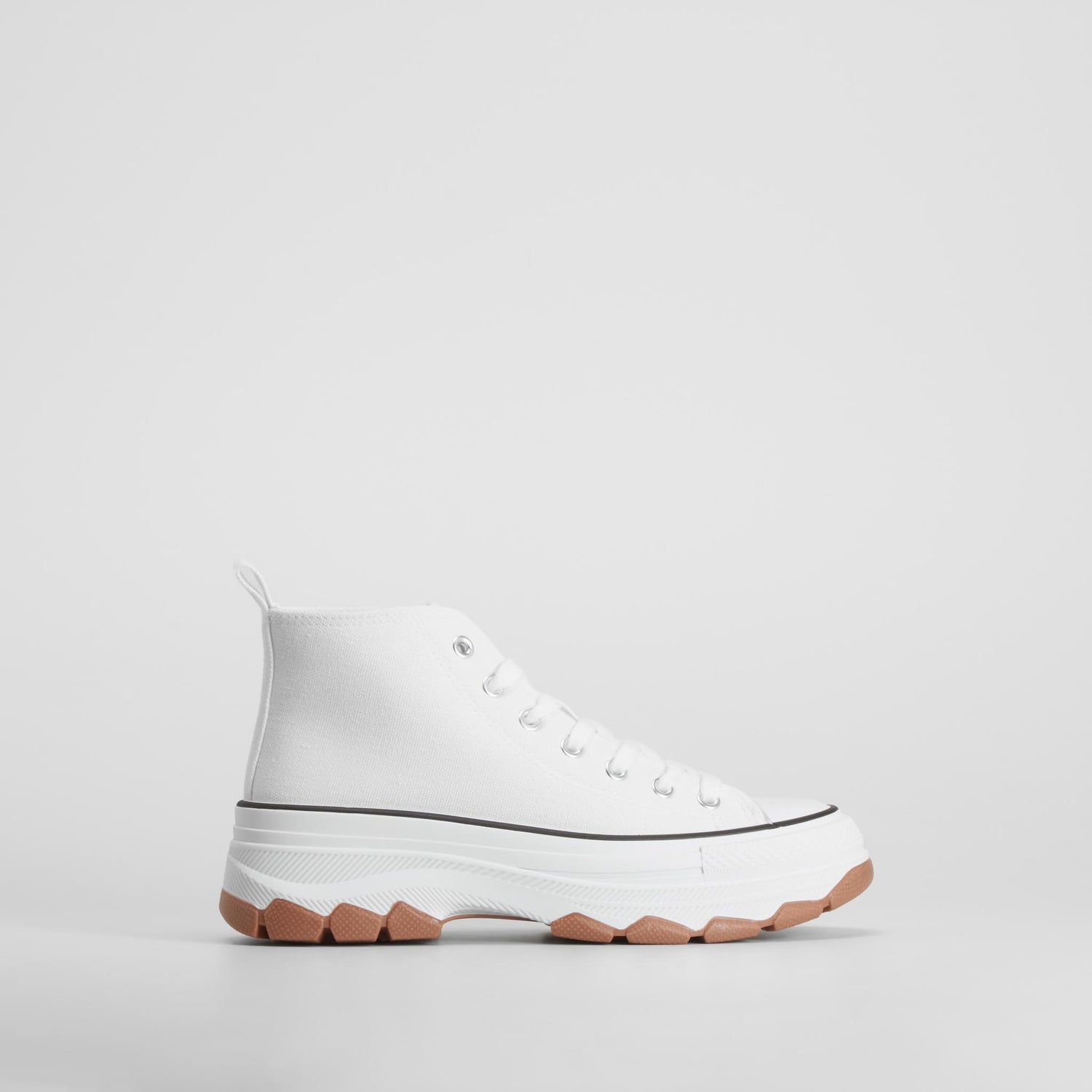 Zapatilla de lona alta chunky blanca NYC