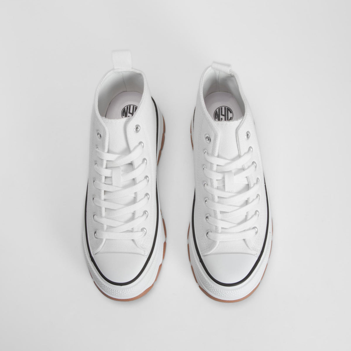 Zapatilla de lona alta chunky blanca NYC