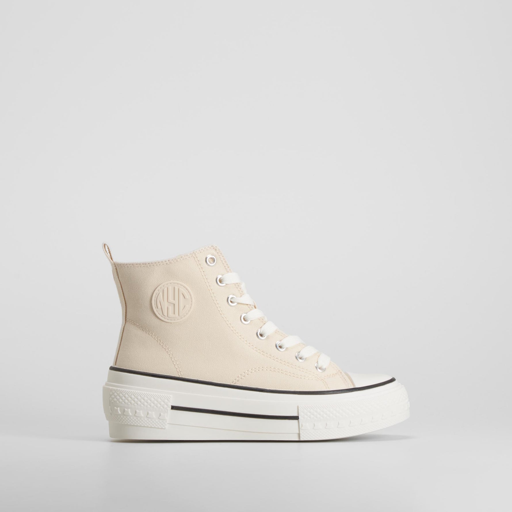 Zapatilla alta de lona cuña beige NYC