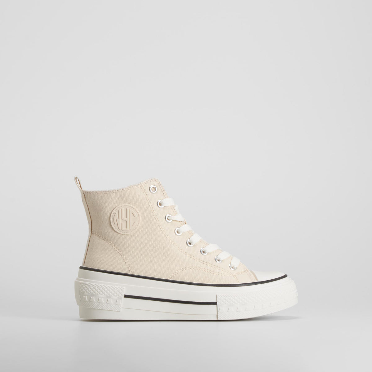 Zapatilla alta de lona cuña beige NYC