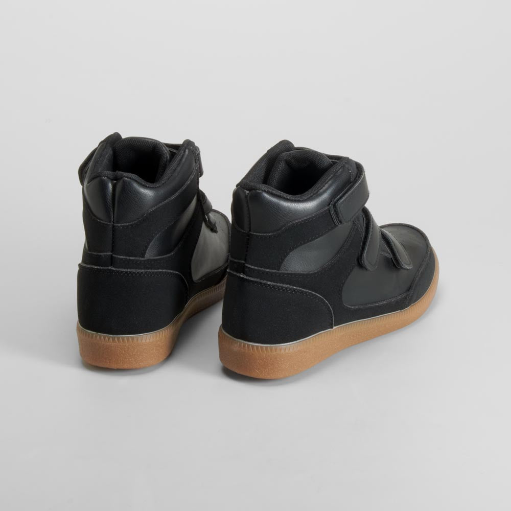 Botín cuña velcro negro NYC