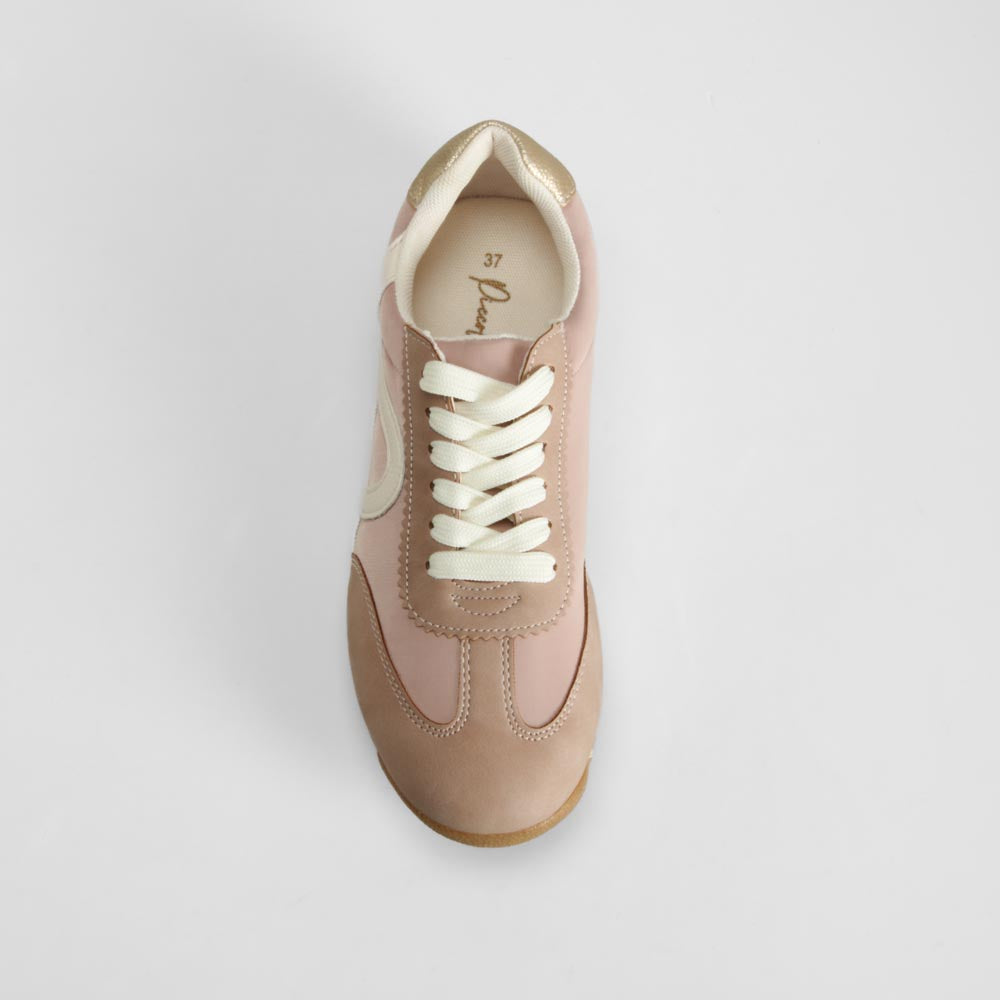 Zapatilla rosa cordones diseño clásico PICCOLA PIU