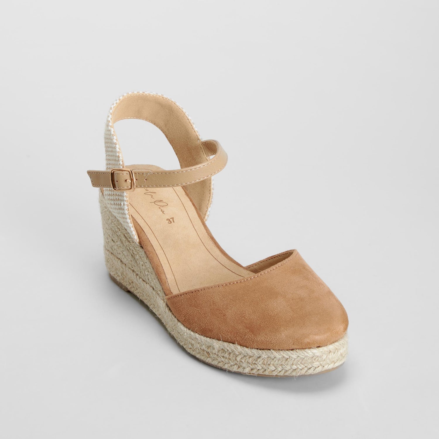 Sandalia yute cuña hebilla beige PICCOLA PIU