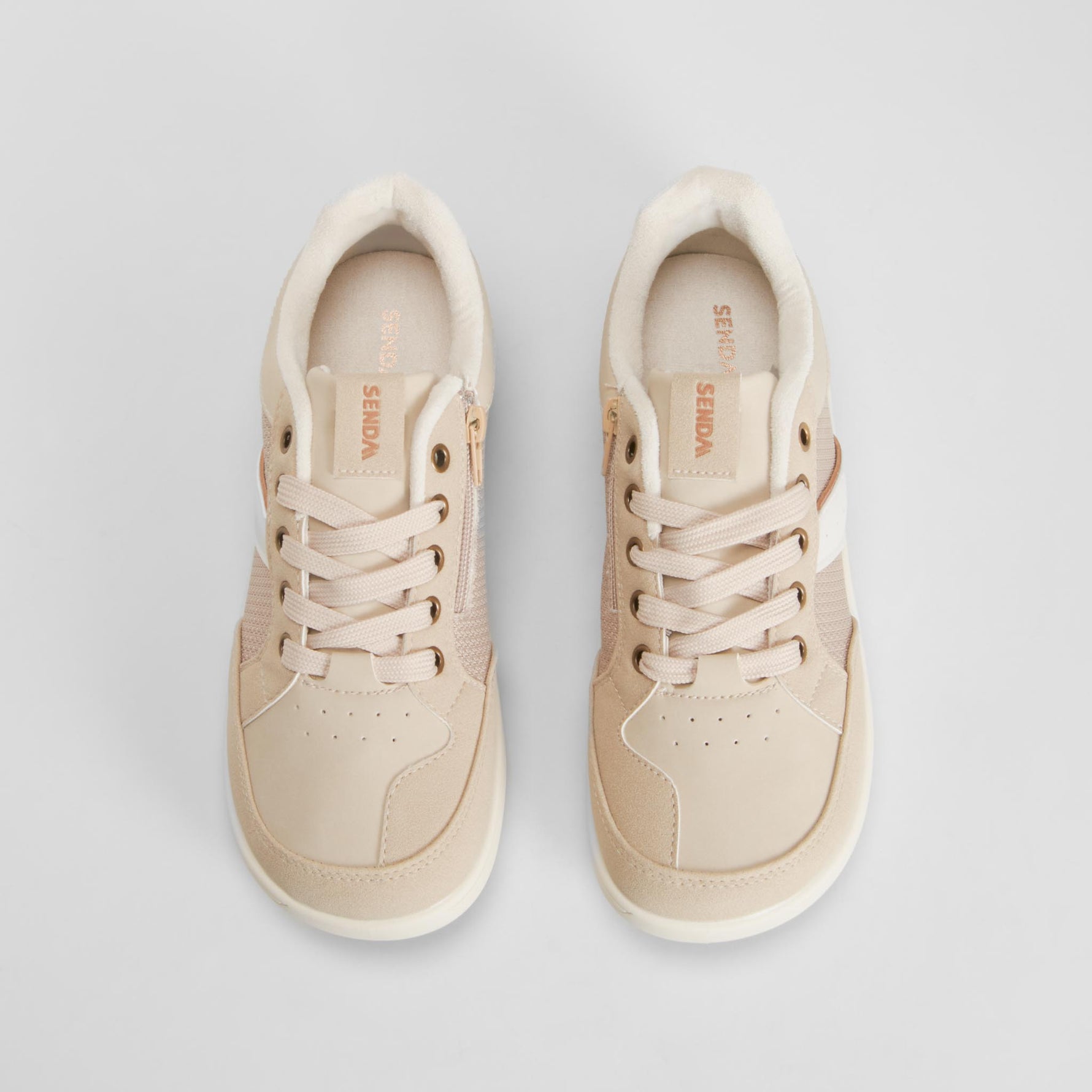 Zapatilla deportiva barefoot blanca SENDA ROAD