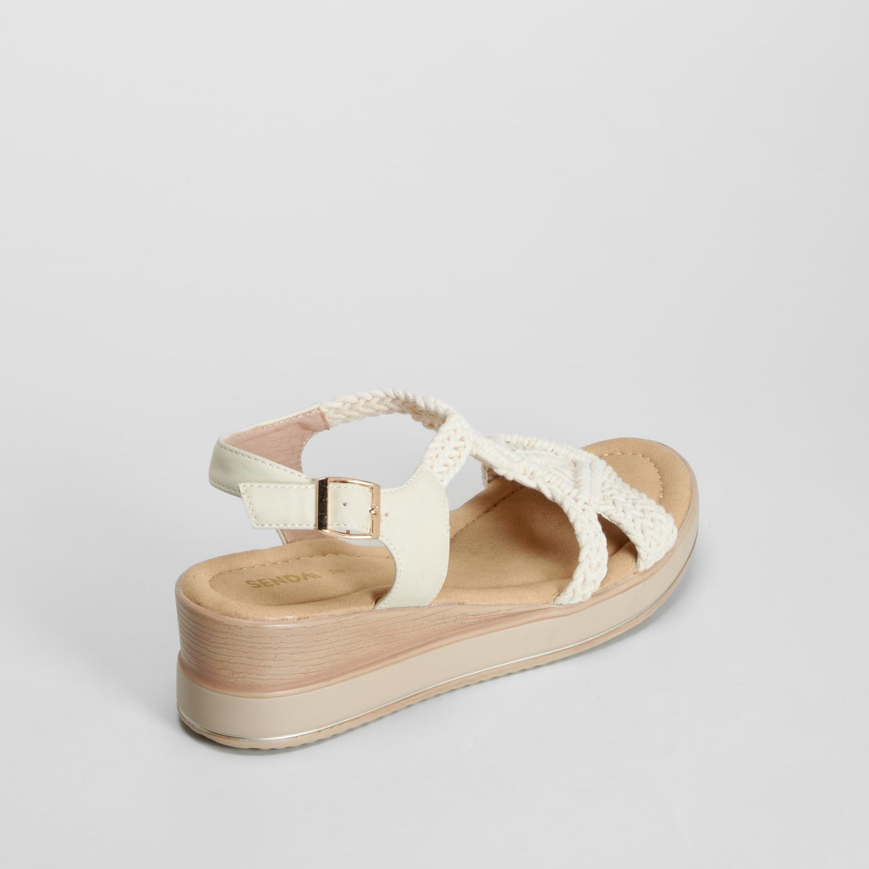 Sandalia cuña macramé beige SENDA ROAD