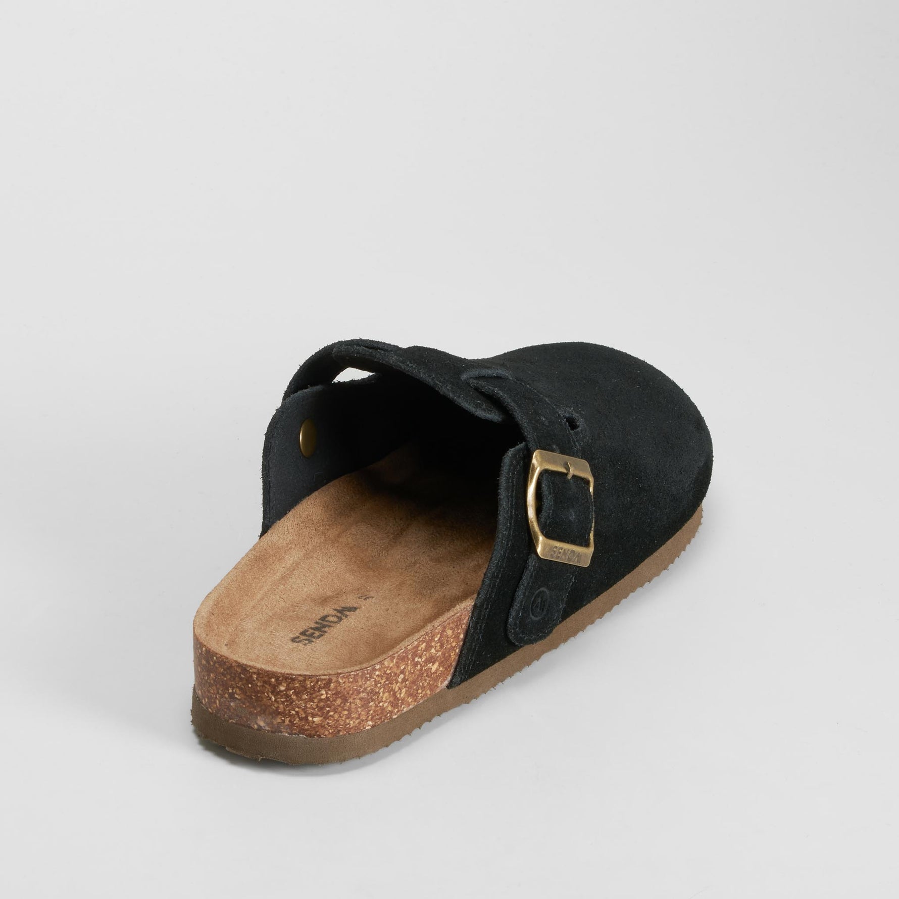 Zueco bio negro piel SENDA ROAD