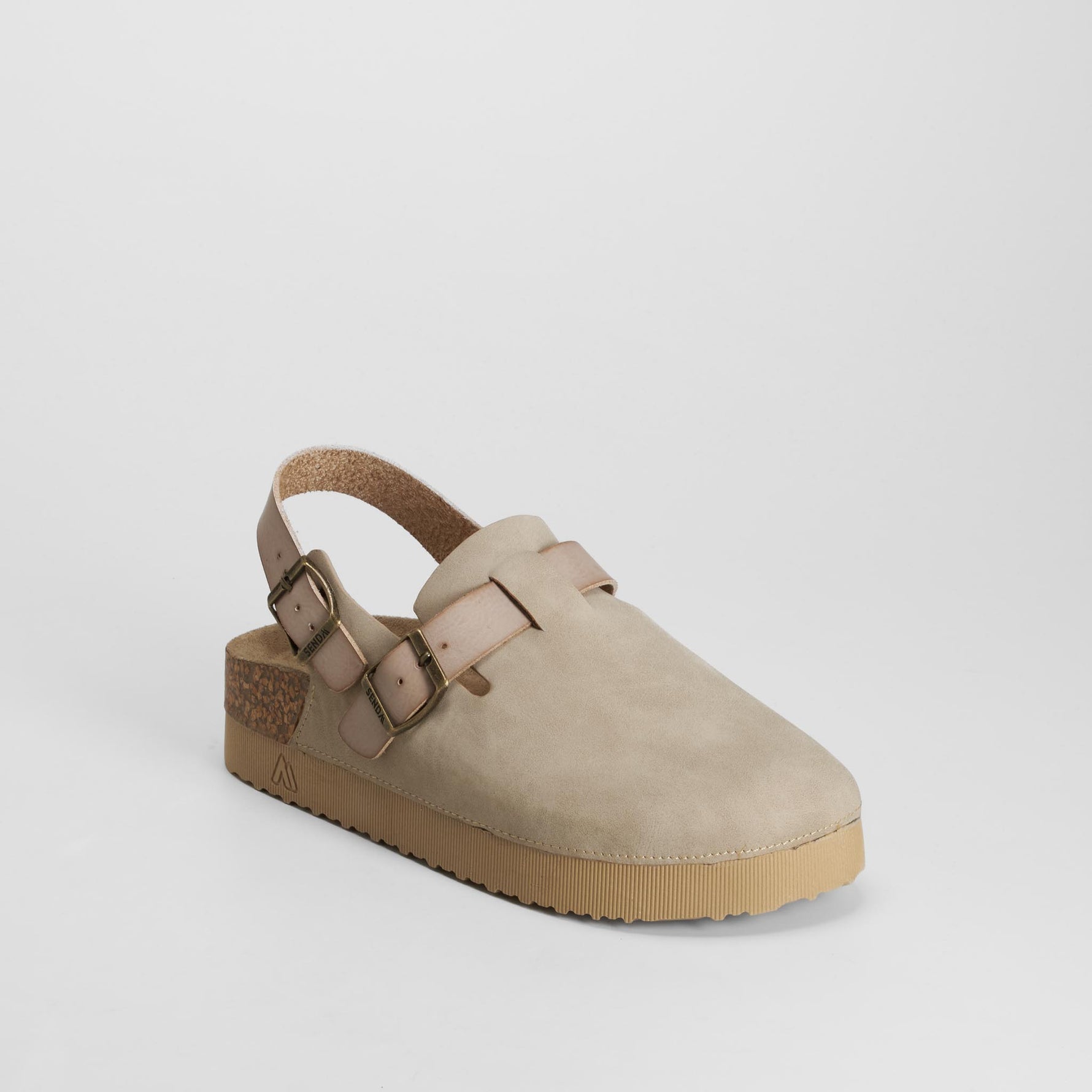Zueco bio doble hebilla beige SENDA ROAD