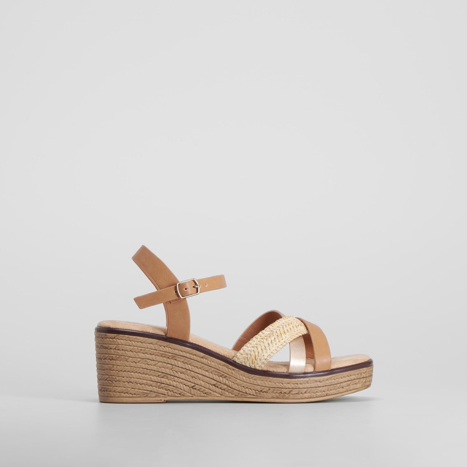 Sandalia cuña tiras cruzadas beige SENDA ROAD