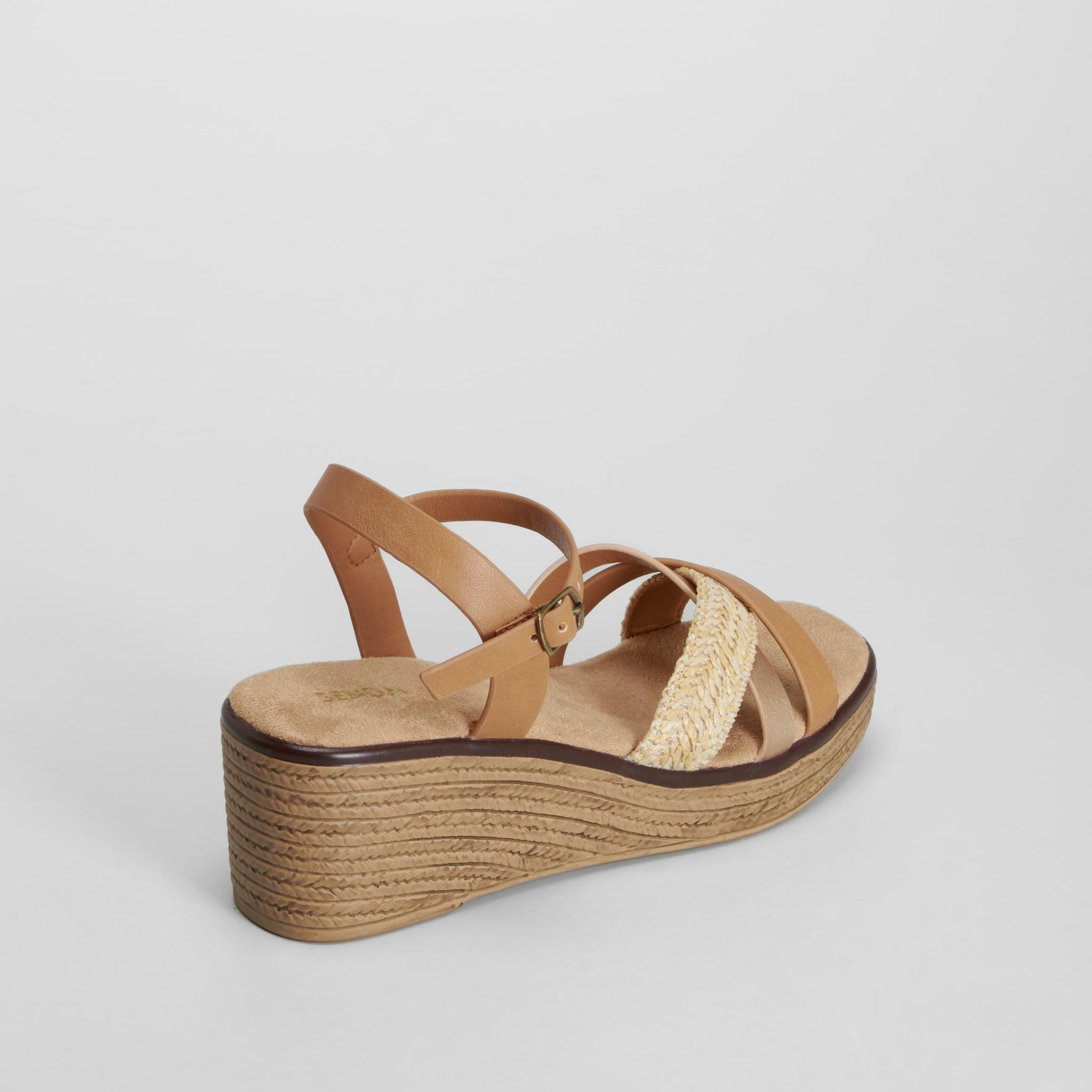 Sandalia cuña tiras cruzadas beige SENDA ROAD
