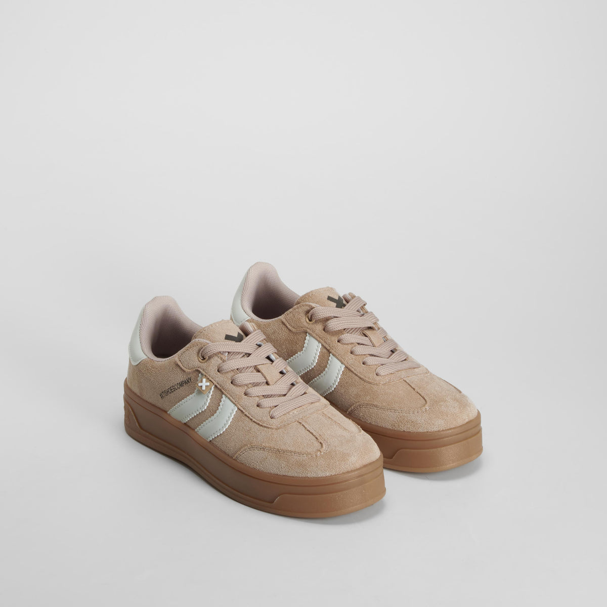 Zapatilla plataforma beige XTI
