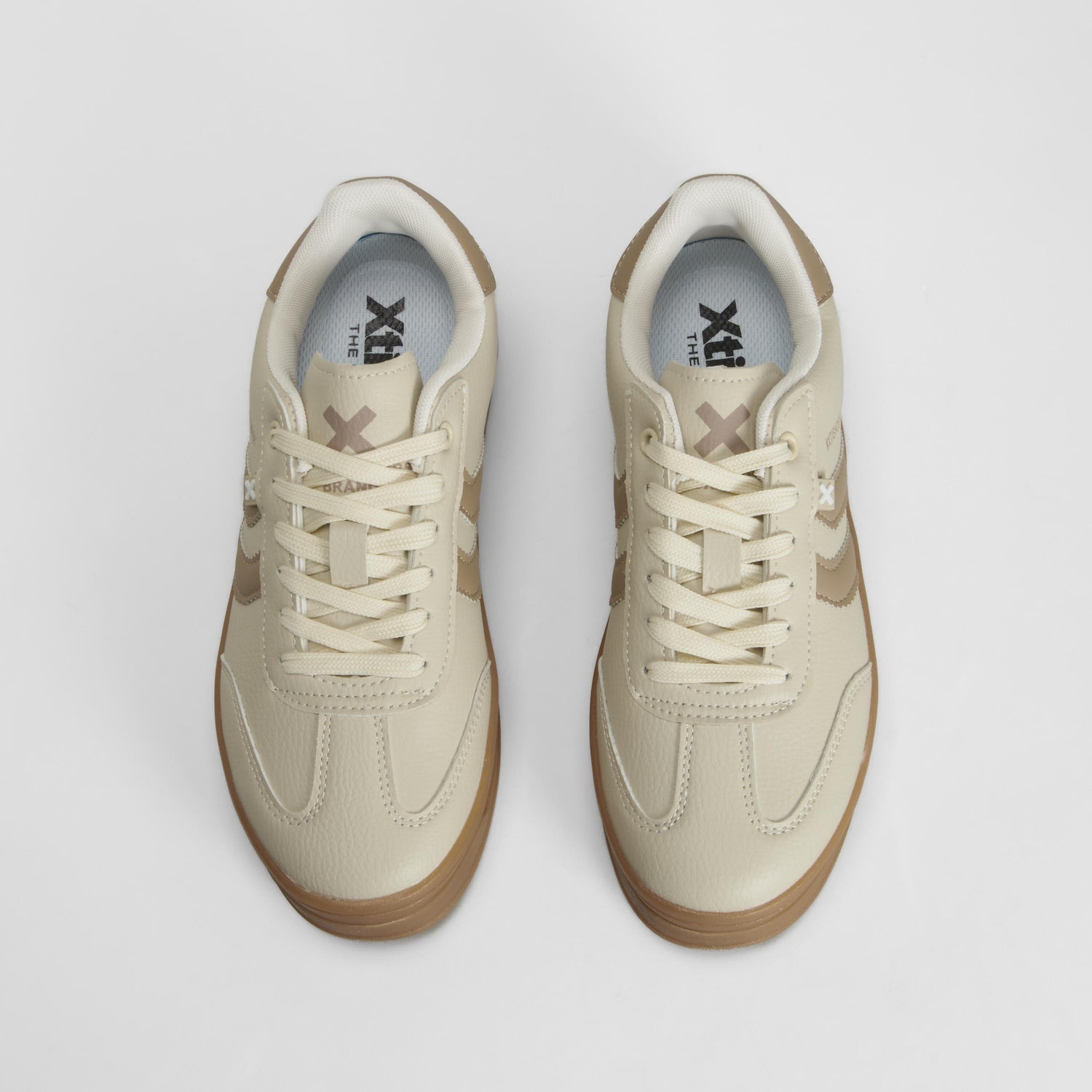 Zapatilla plataforma casual beige XTI