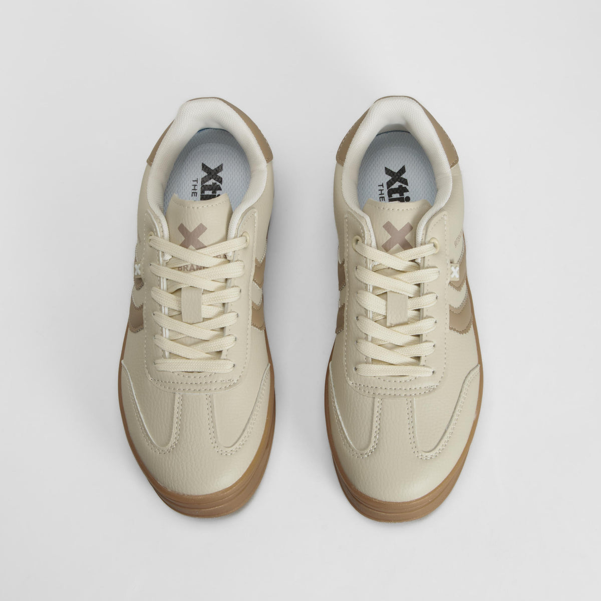 Zapatilla plataforma casual beige XTI