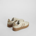 Zapatilla plataforma casual beige XTI