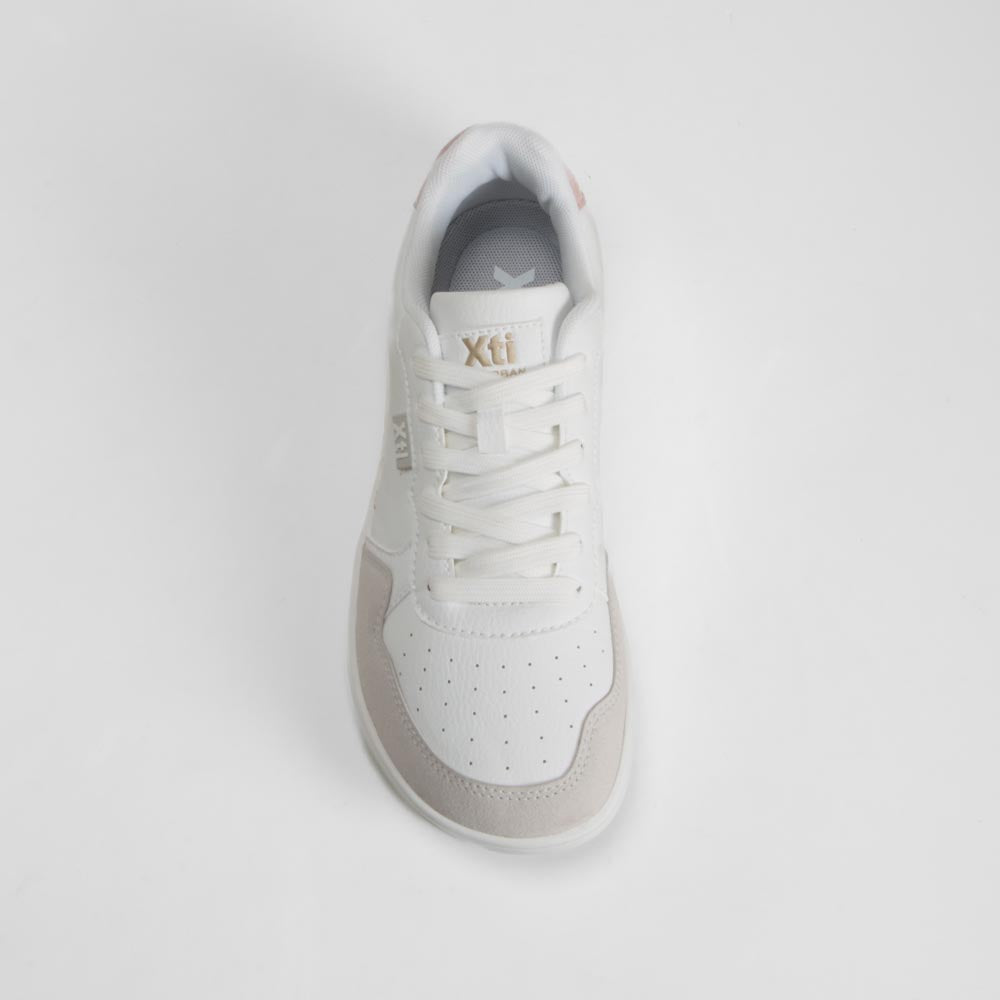 Zapatilla urbana blanca XTI