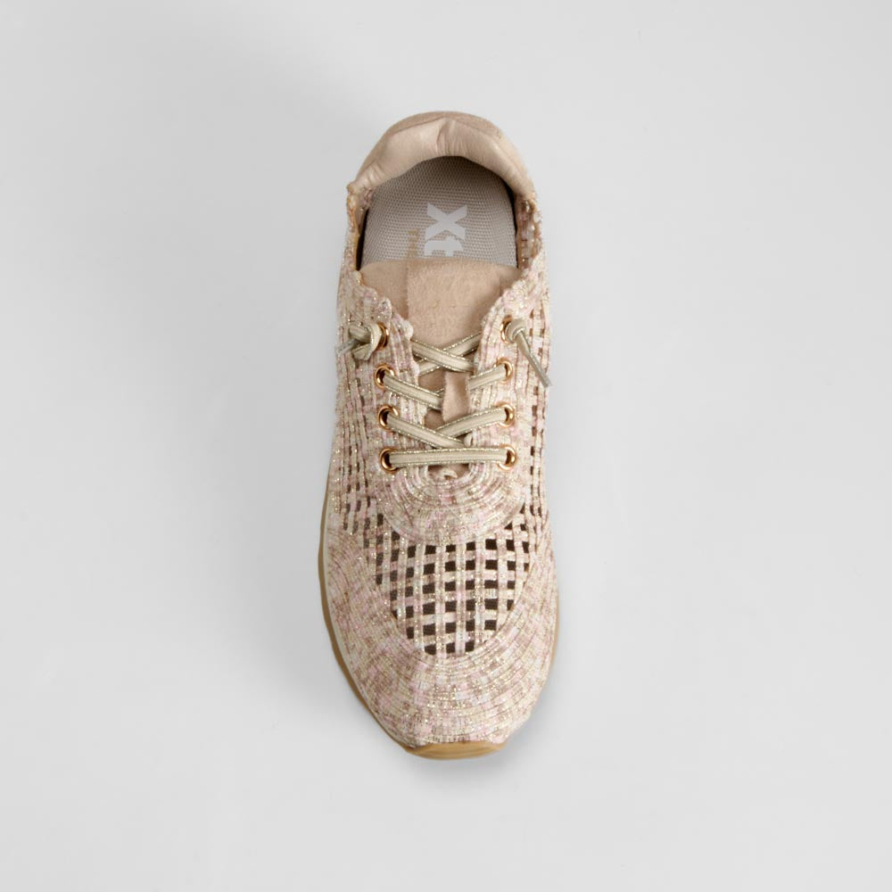 Sneaker perfos beige XTI