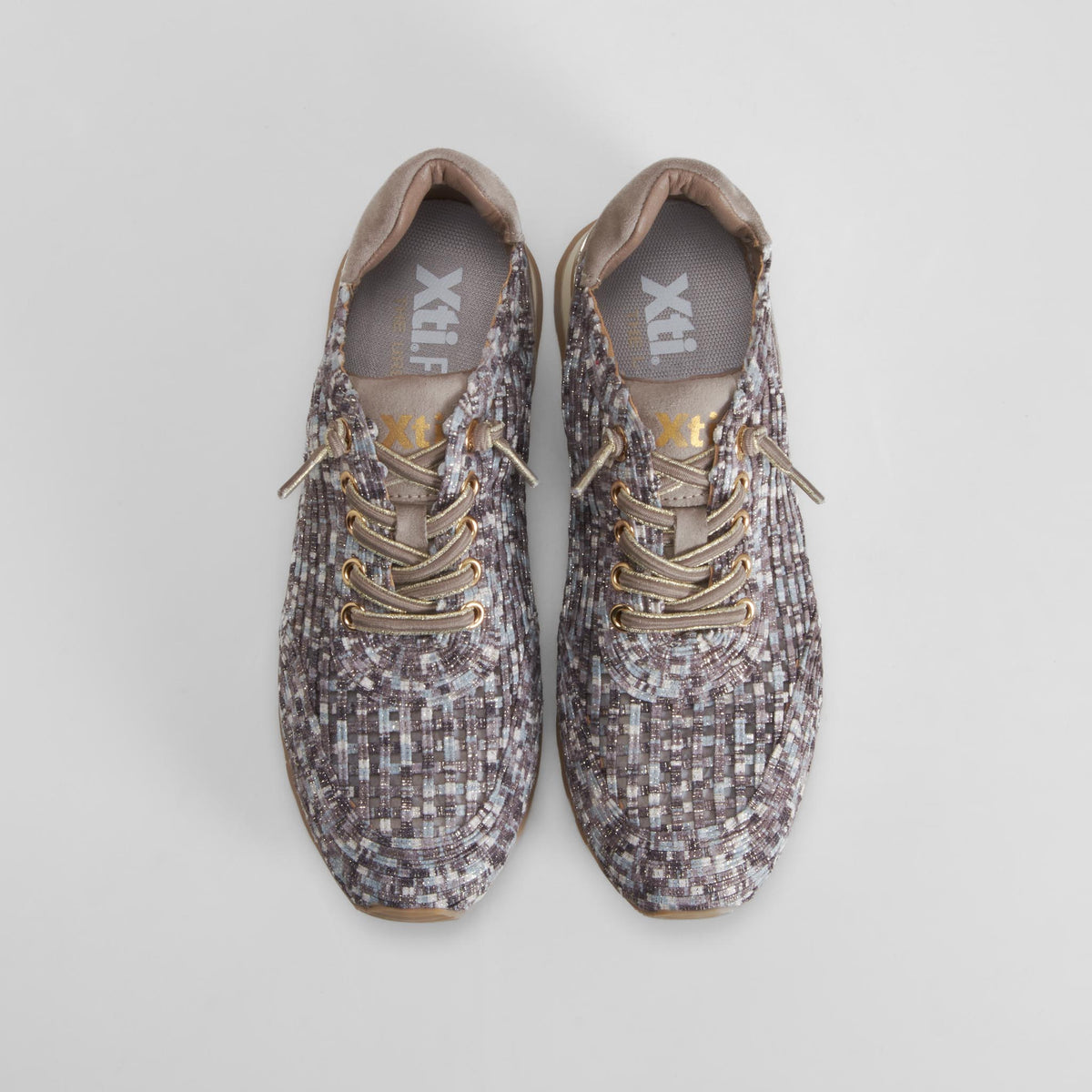Sneakers perfos verde XTI