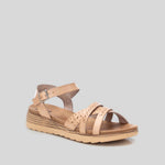Sandalia cuña tres tiras beige XTI