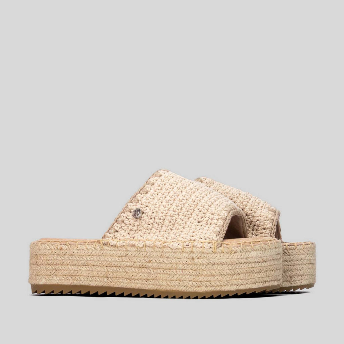 Sandalia plataforma yute beige XTI