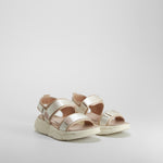 Sandalia velcro blanca XTI