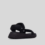 Sandalia plana velcro negro XTI