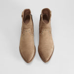 Botín campero beige tacón bajo REFRESH