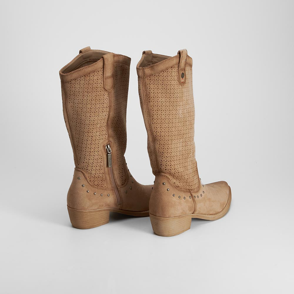Bota campera alta beige tacón bajo REFRESH