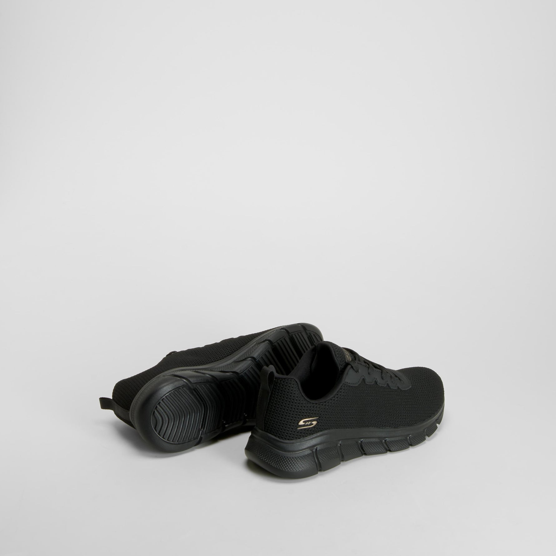 Zapatilla deportiva walking negra SKECHERS