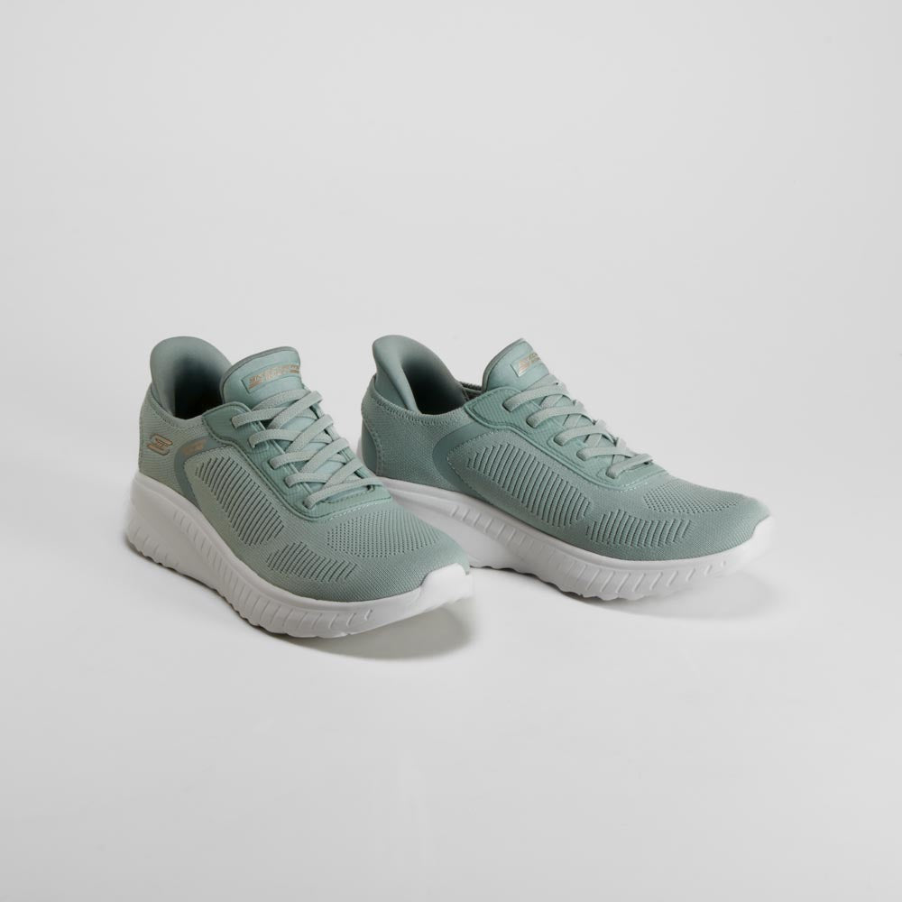 Zapatilla slip in Bobs sport verde SKECHERS