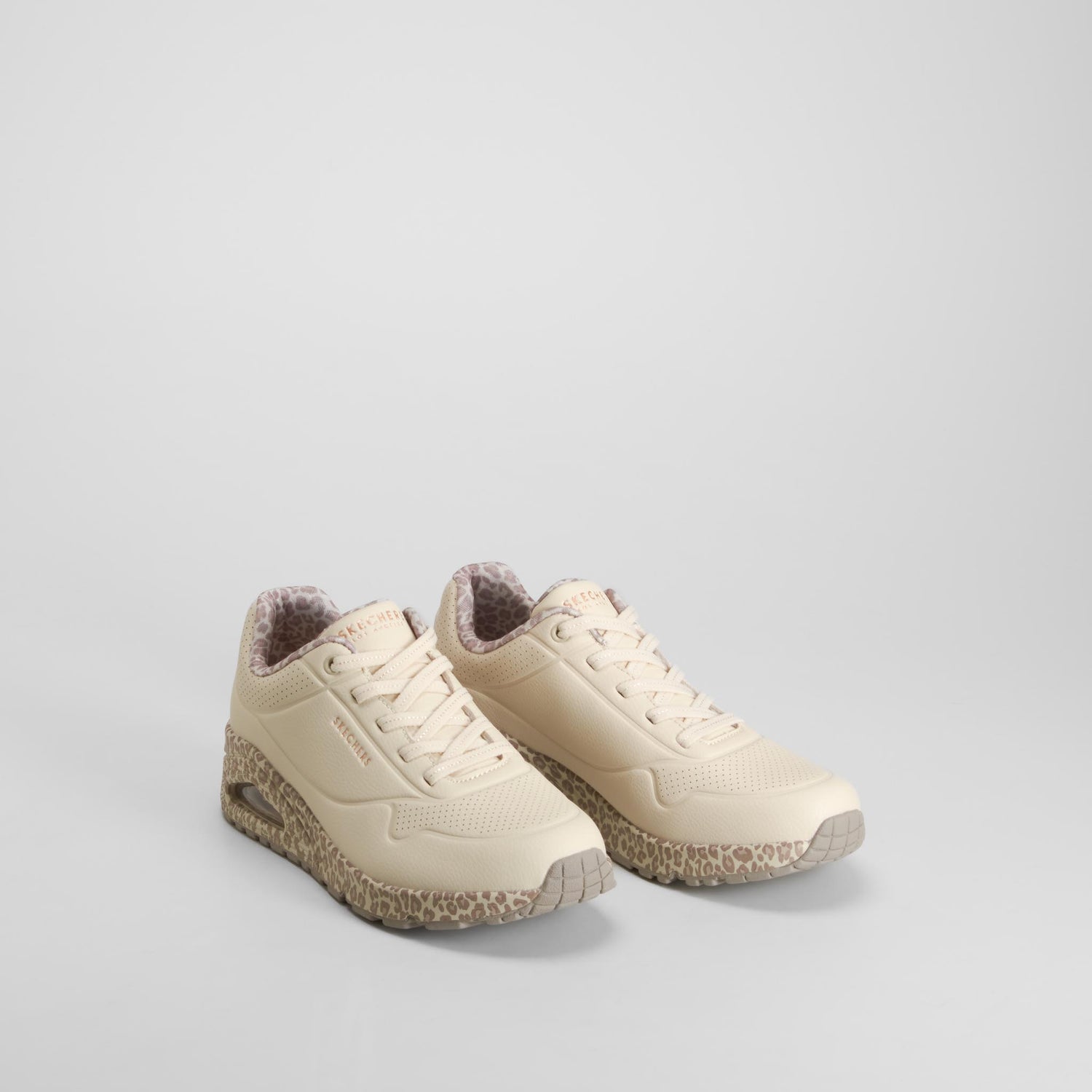 Zapatilla Uno - Safari Time blanca SKECHERS