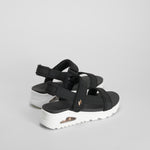 Sandalia deportiva UNO negra SKECHERS