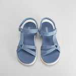 Sandalia azul suela blanca cómoda SKECHERS
