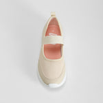 Bailarina deportiva beige con tira elástica UTWO