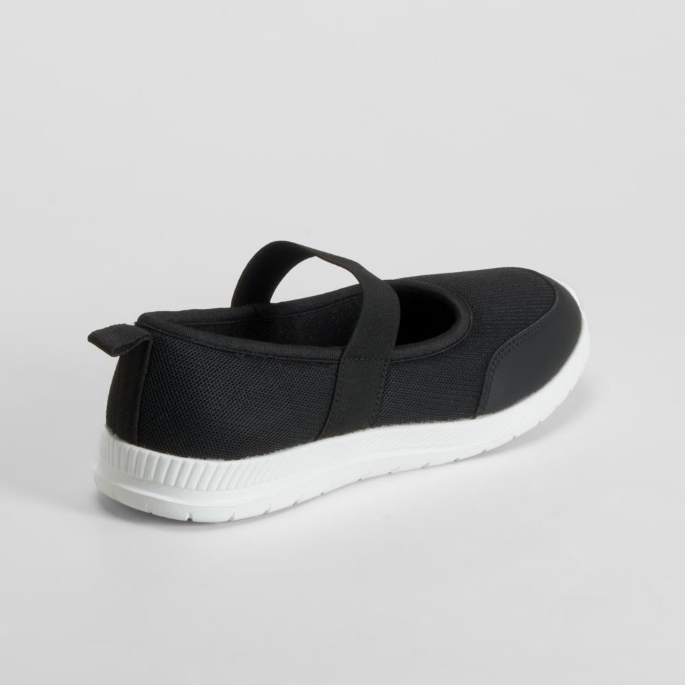 Deportiva bailarina walking negra UTWO