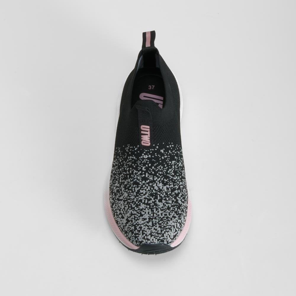 Zapatilla walking tejido negra UTWO