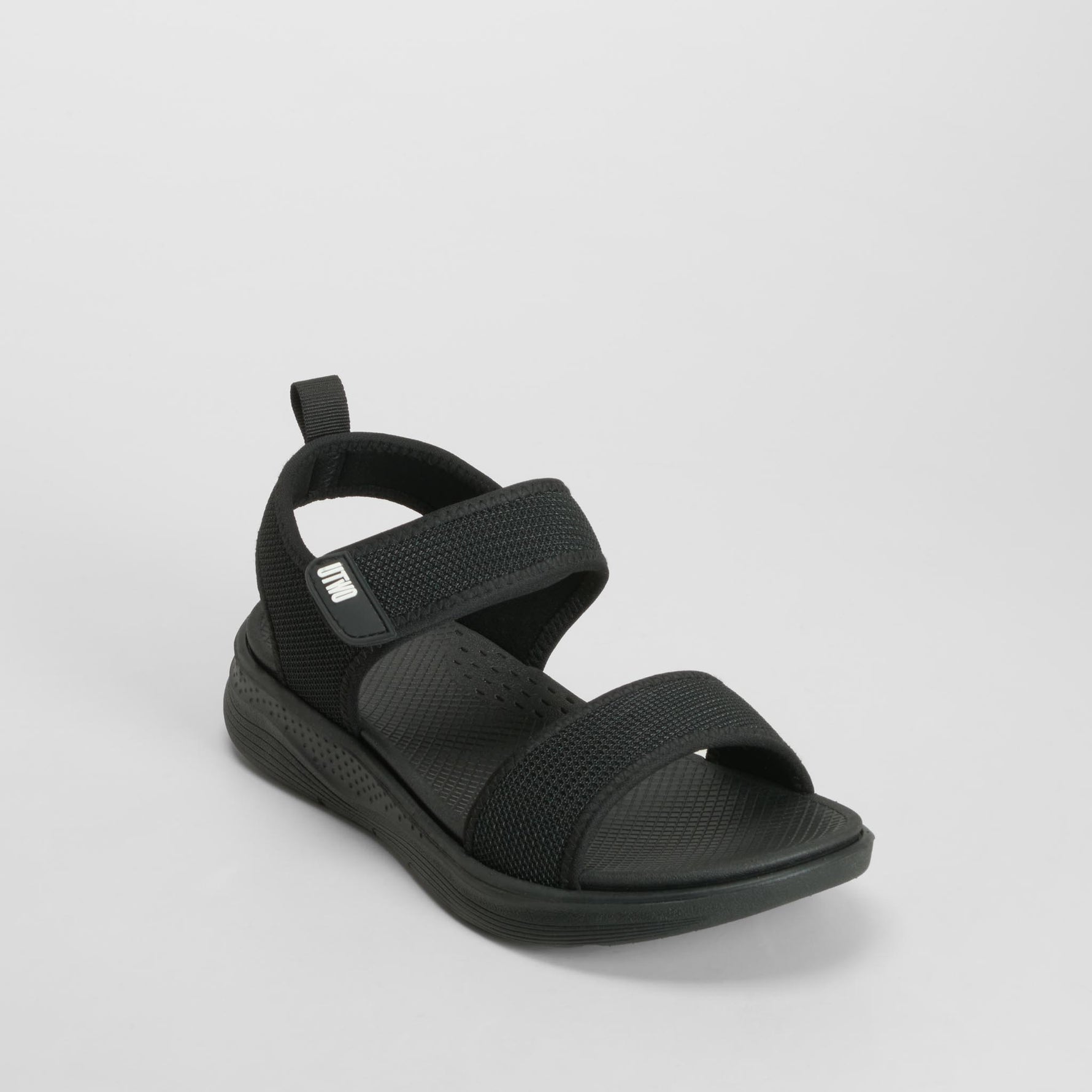Sandalia deportiva walking velcro negra UTWO