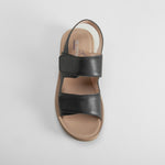 Sandalia plana velcros piel negra COMFEET