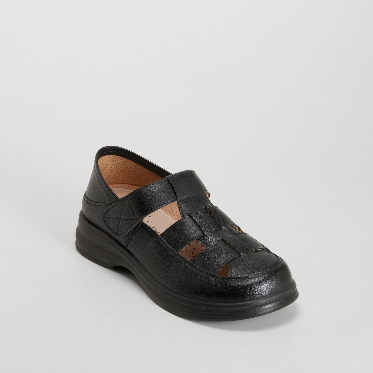 Sandalia plana cerrada piel negra COMFEET