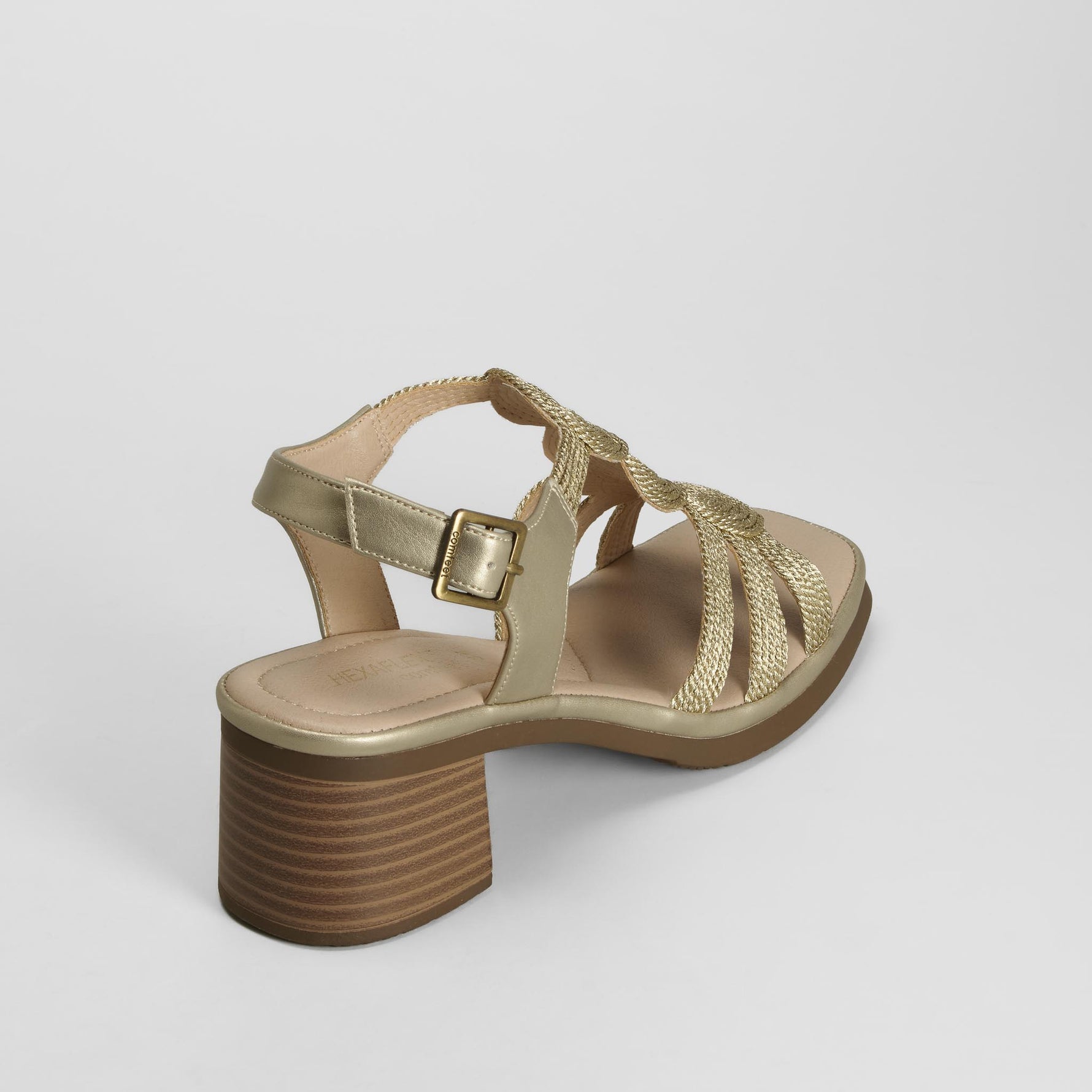 Sandalia tacón bajo trenza oro COMFEET