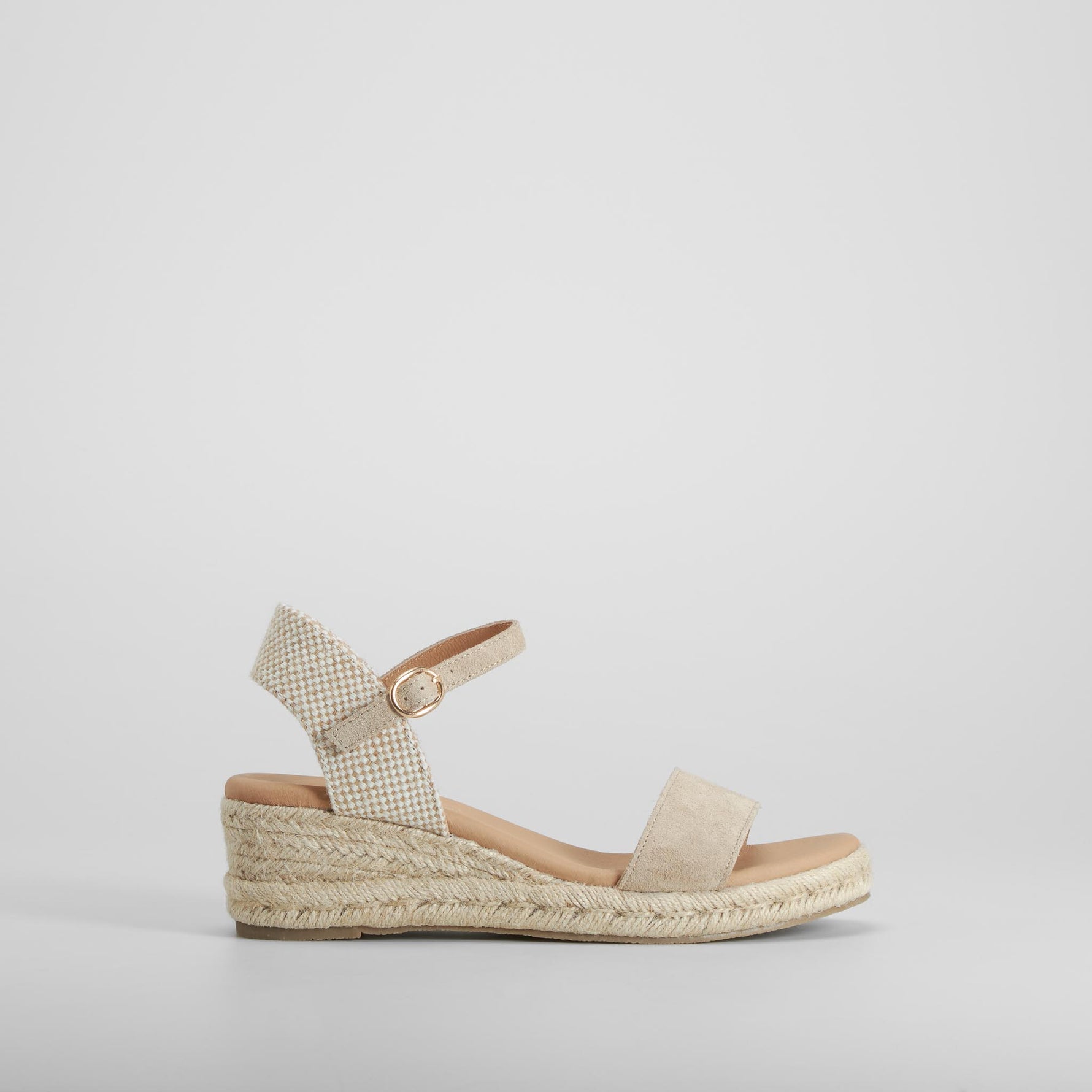 Sandalia yute cuña piel beige FOSCO