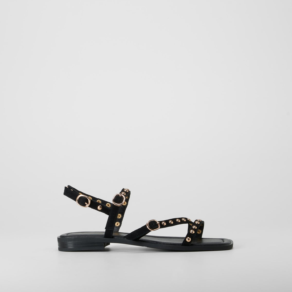 Sandalia tiras tachuelas negro piel FOSCO