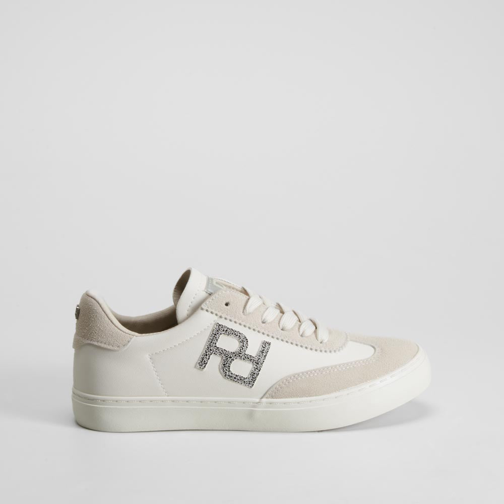 Zapatilla blanca detalles plateados PICCOLA PIU