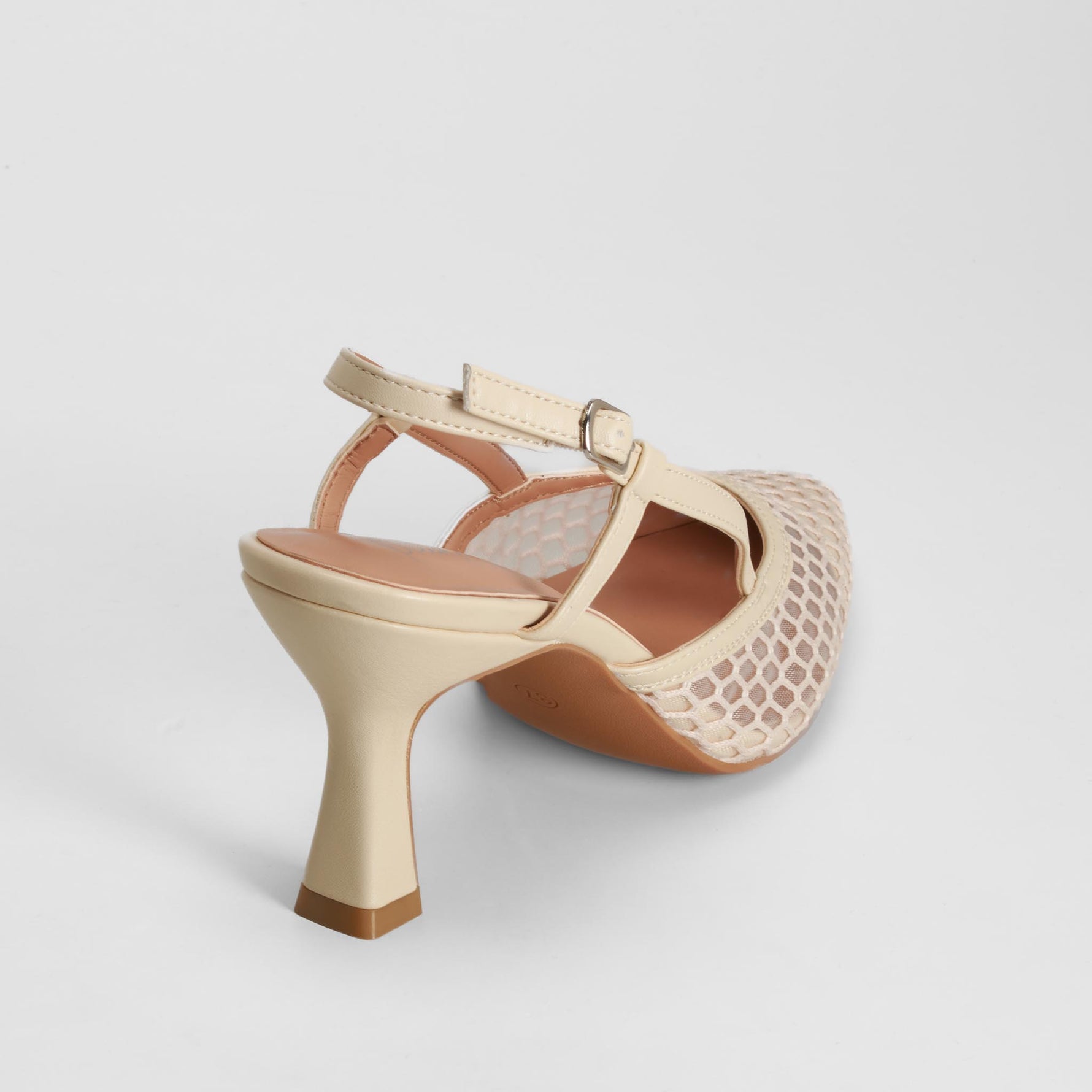 Zapato de salón tacón rejilla beige PICCOLA PIU