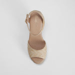 Sandalia yute cuña con pulsera beige PICCOLA PIU