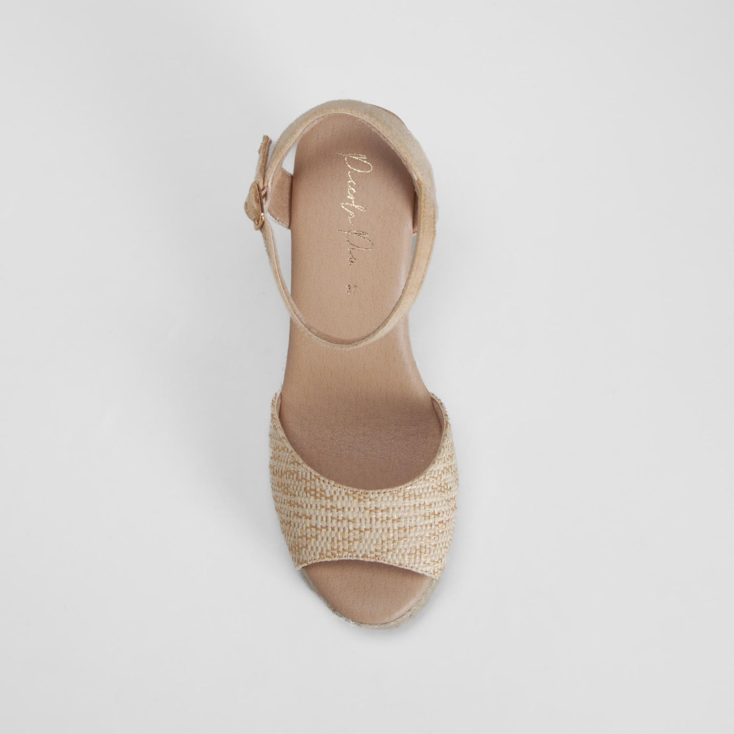 Sandalia yute cuña con pulsera beige PICCOLA PIU