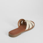Sandalia plana trenzada beige PICCOLA PIU